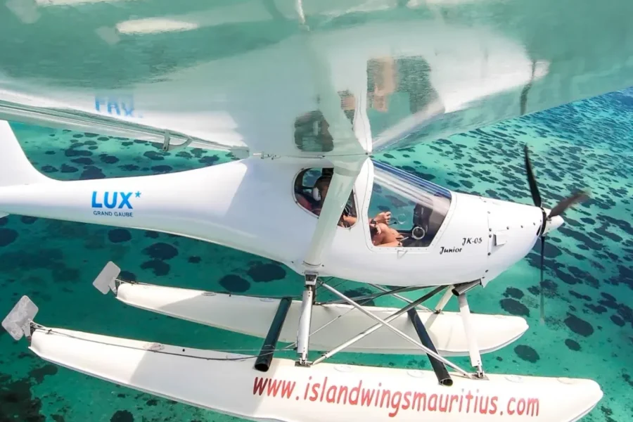 🕓Private Seaplane Tour with Scenic Views of Mauritius
