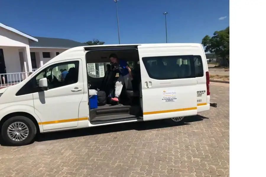 🕓Private Transfer from Victoria Falls Airport to Hotels