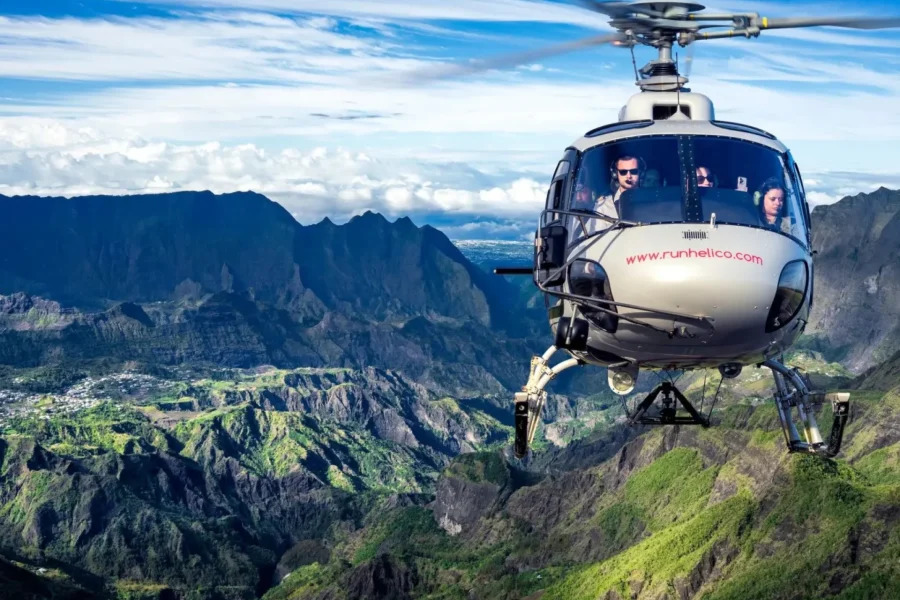 🕓Réunion: Helicopter Tour – Discover the intense island from the sky