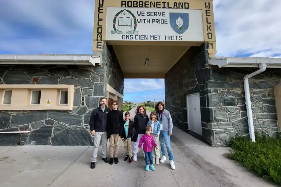 🕓Robben Island,Table Mountain Full day Private Tour Cape Town