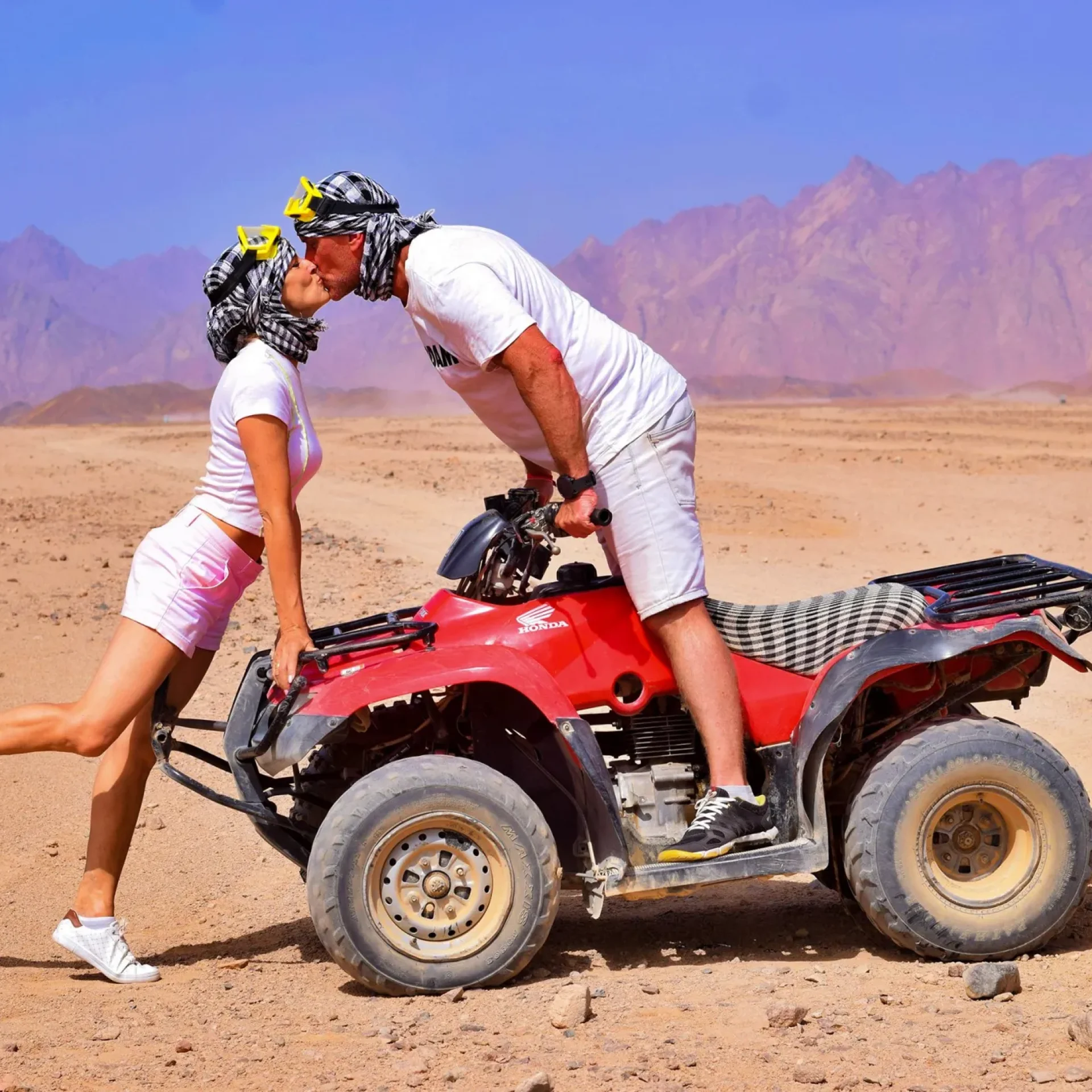 🕓Safari Jeep, Quad, Buggy, Camel Ride with BBQ Dinner& Show