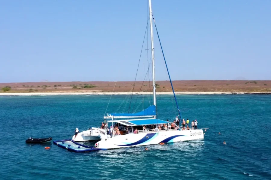 🕓Sal: All-Inclusive Half-Day Lounge Catamaran Cruise