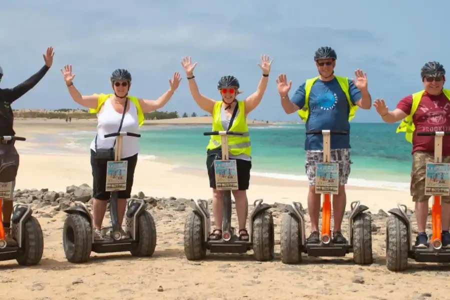 🕓Santa Maria: Scenic Segway Tour with Guide
