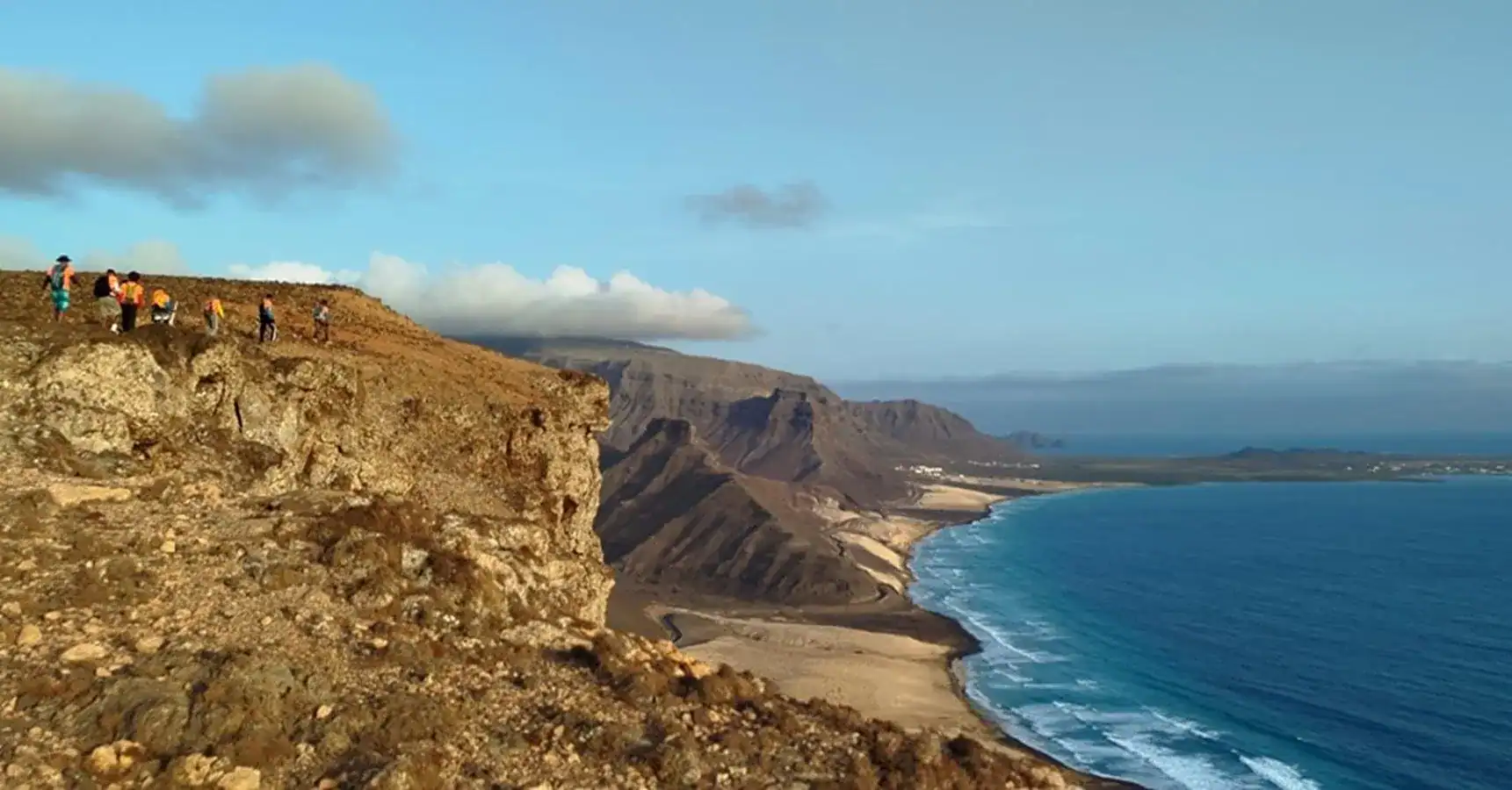 🕓Sao Vicente: Baía das Gatas and Praia Grande Volcano Tour