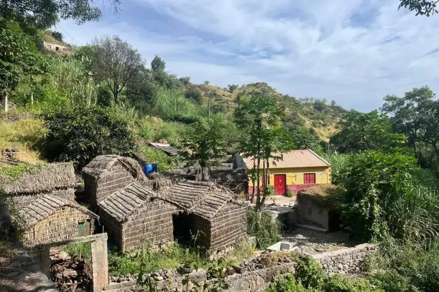 🕓Scenic Hike from Longueira to Assomada
