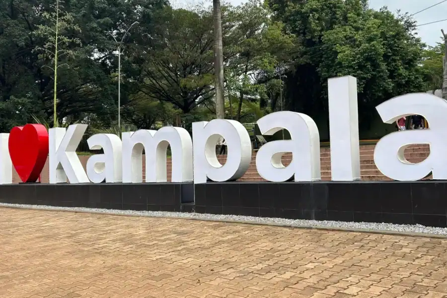 🕓Kajansi: Hike Kiwamirembe Hill and Pilgrimage Tour