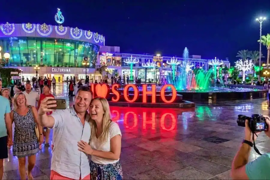 🕓Sharm: Soho Square Night Tour with Ice Bar, Dinner, Transfer