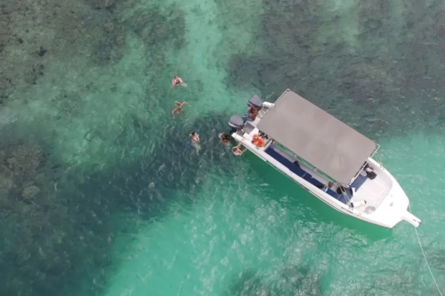 🕓St. Anne Marine Park, Moyenne& Cerf Island Tour with Lunch