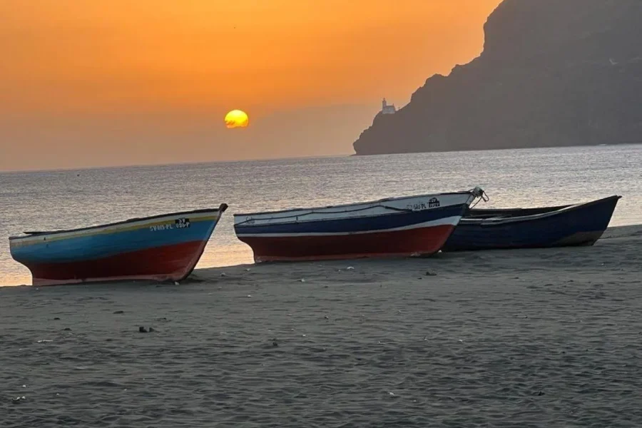 🕓Tuk Tuk: Discover Mindelo on 3 wheels with Cooltuk: Tour around the island