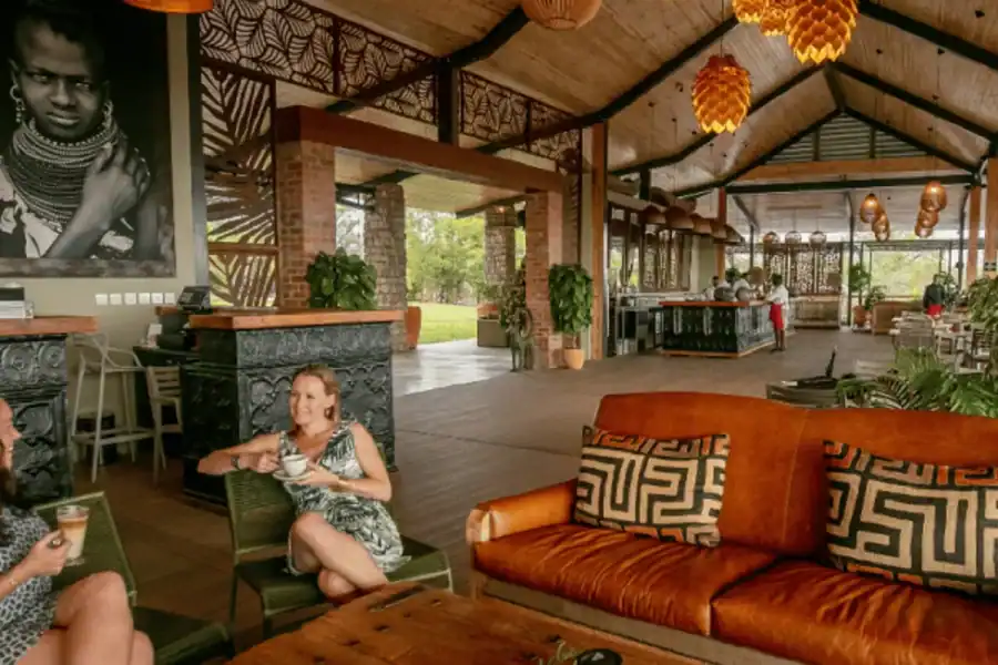 🕓Victoria Falls: Sunset Dinner at The Lookout Café& Transfer