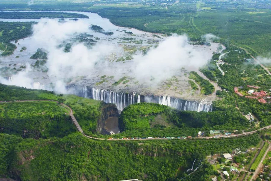 🕓Victoria Falls Scenic Day Tour with Lunch& Helicopter Tour