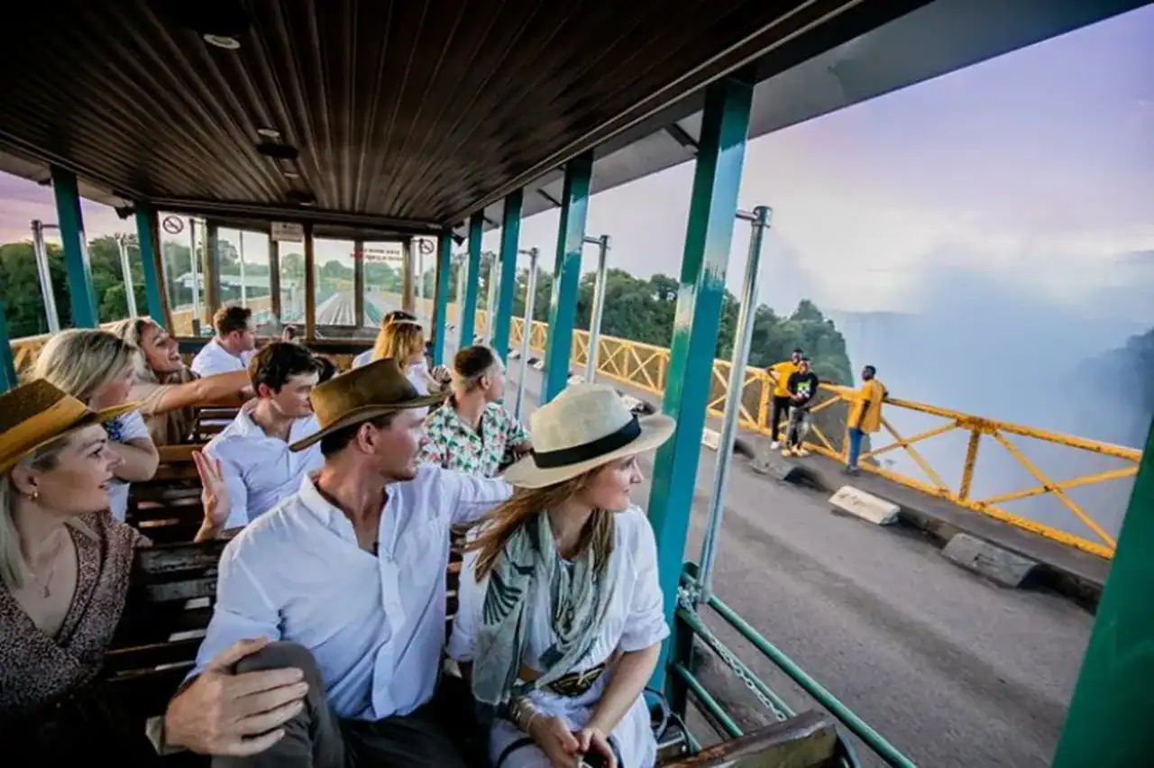 🕓Victoria Falls: Sightseeing Tram