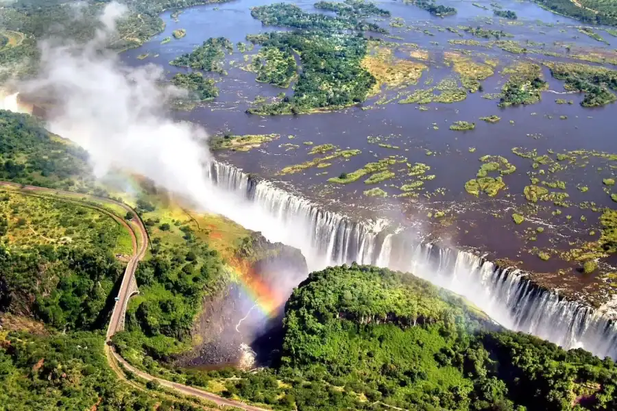 🕓Victoria Falls Spectacular: Full-Day Zimbabwe& Zambezi Tour