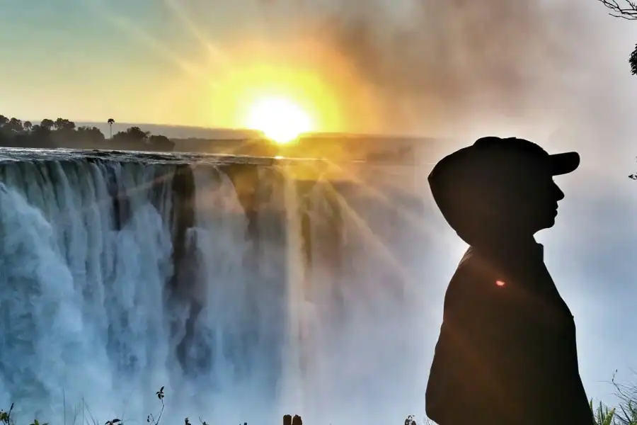 🕓Victoria Falls Sunrise Photography Tour