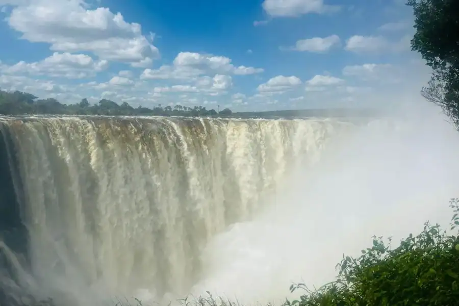 🕓Victoria Falls Ultimate Two-Country Guided Walking Tour
