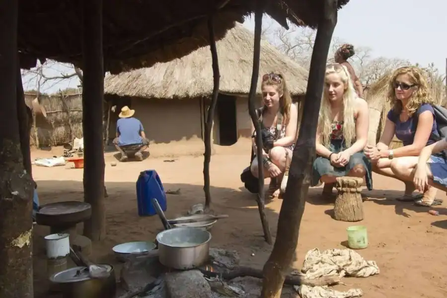 🕓Victoria Falls Village Cultural Tour – Authentic Experience