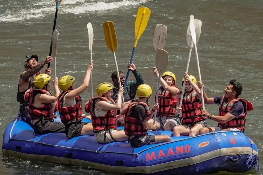 🕓Victoria Falls: Rafting& Safari Combo