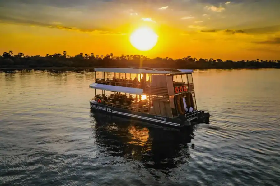 🕓Victoria Falls: Zambezi Sunset Cruise with Snacks& Drinks