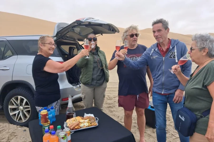 🕓Walvis Bay: Sunset Sandwich Harbour Dune Bashing Tour