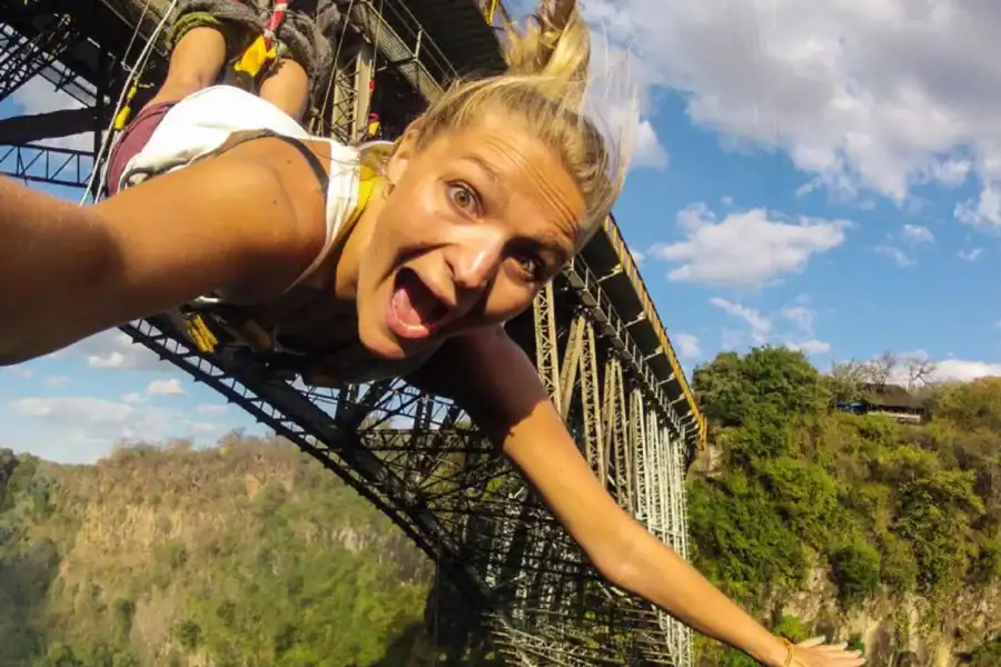 🕓Zambezi Gorge: Adrenaline Rush Bungee Jump& Transfer