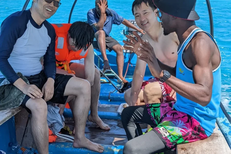🕓Zanzibar: Mnemba Island Private Guided Snorkeling Tour