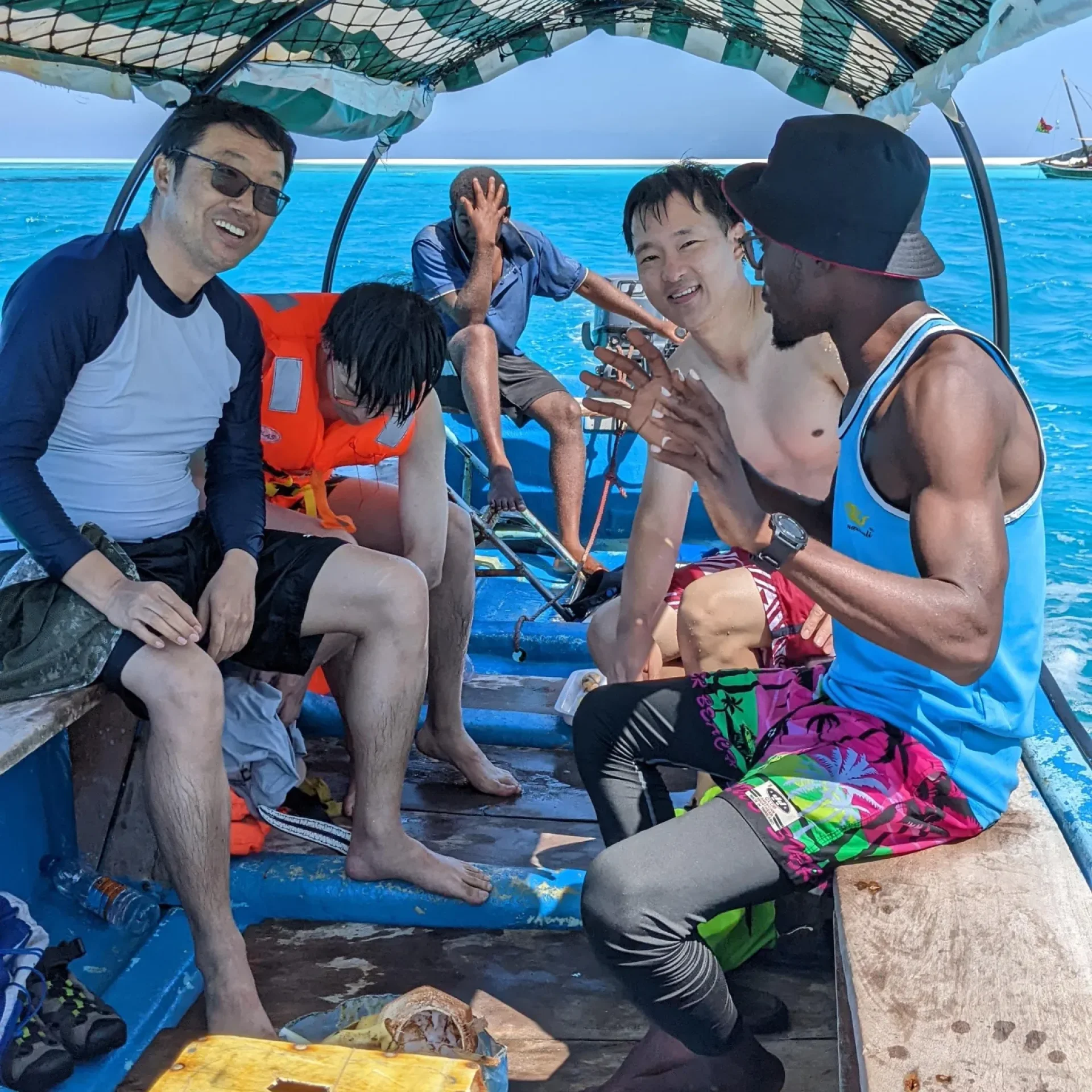 🕓Zanzibar: Mnemba Island Private Guided Snorkeling Tour
